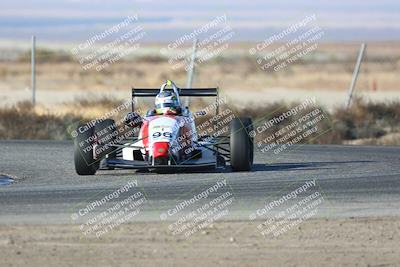 media/Nov-17-2024-CalClub SCCA (Sun) [[5252d9c58e]]/Group 3/Qual (Star Mazda Entrance)/